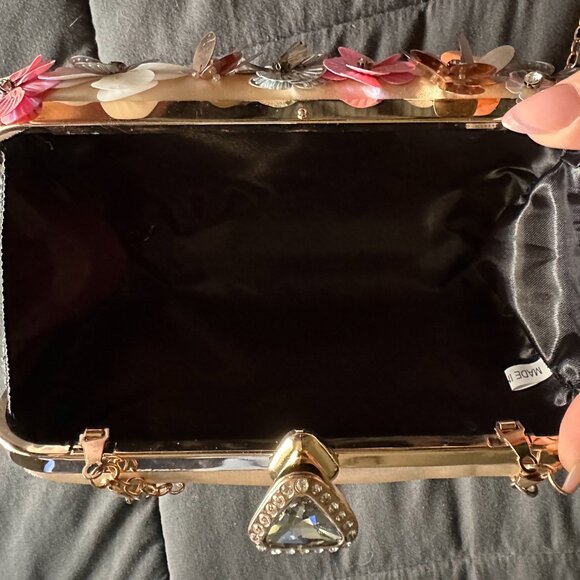 Floral and Rhinestone Clutch in Champagne Pink & Rose Gold - Picture 5 of 10